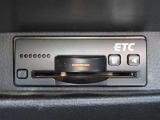 ETCがついていて、高速道路の料金所の通過もラクラクです!