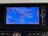いまや必須装備「ナビゲーション」搭載!知らない場所にスイスイッとドライブ。もう、これなしではハンドルを握れませんね!でも運転中の操作は危険ですのでご注意ですね☆