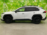 RAV4 2.5 ハイブリッド アドベンチャー オフロードパッケージ II E-Four 4WD 