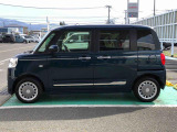 納車前にはプロのメカニックが点検、整備を行いますので安心してお乗り頂けます。