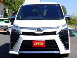 ヴォクシー 2.0 ZS 煌III 4WD 