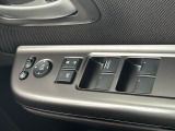 運転席窓操作部スイッチの画像です。