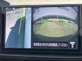 左サイドカメラとフロントカメラ運転席から死角となりやすい車両左前部分や前方部分もバッチリ見えます♪