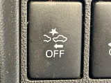 【スマートアシスト】走行中に前方の車両等を認識し、衝突しそうな時は警報とブレーキで衝突回避と被害軽減をアシスト。より安全にドライブをお楽しみいただけます。