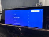ブルートゥースに接続することにより、スマホに入ったお気に入りの音楽を車内で楽しむことができます♪あると本当に便利な機能になっています!