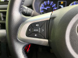 【ステアリングスイッチ】運転中、前方から目線をそらすことなく、オーディオ等の操作が可能な便利機能!安心&快適なドライブを演出してくれます♪