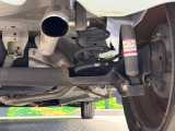 お車を安心してお乗りいただく為には、足回りの定期点検が欠かせません。サービスサポート(有償保証)では無料点検もご提供しており、安心のカーライフをお過ごしいただけるサポート体制が整っています。