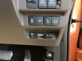 ETC付いてます。ETCが使用可能な道路通行料はキャッシュレスでスマートに走行できます。再セットアップして納車致します。