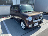 右前から見た感じ。