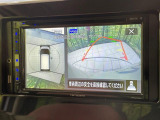 【アラウンドビューモニター】専用のカメラにより、上から見下ろしたような視点で360度クルマの周囲を確認することができます☆死角部分も確認しやすく、狭い場所での切り返しや駐車もスムーズに行えます。