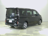 【車両状態証明書付】より安心してご購入頂く為、第三者機関による車両状態証明書を見ながら実車確認できます(フロントガラスのA1減点はほとんどの中古車にあるミリ単位の飛び石傷ですのでご安心下さい)。