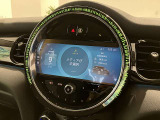 認定中古車 Apple Carplay Bluetooth LEDヘッドライト バックカメラ ミラーETC シートヒーター アイドリングストップ PDC ETC インテリジェントセーフティ DCT