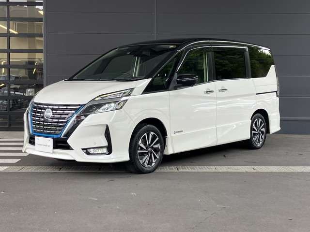 セレナ 1.2 e-POWER ハイウェイスターV