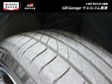 タイヤの残り溝もまだまだ十分あります。