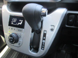 こちらの車両は店頭での現車確認、弊社にご入庫頂ける方限定の販売とさせて頂きます。遠方のお客様には大変申し訳ございませんがご了承をお願い致します。