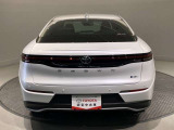 「バックフォルム」です。トランク・ラゲッジスペースには、多くの荷物を入れることが可能です。