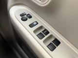 ご納車前にはプロの整備士が点検を行い、交換の必要がある部品は交換してからご納車いたします。また、その後の点検・整備・車検等も当社にお任せください。