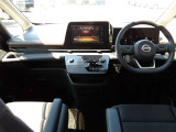 セレナ 2.0 ハイウェイスターV 4WD 