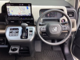 ステアリングスイッチです!!運転中のオーディオの音量やソースの変更も手元で出来ますよ!!