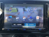 Bluetooth(ブルートゥース)接続機能付き。スマートフォンなどからお気に入りの音楽をワイヤレス再生できます。ドライブがさらに楽しくなりますね。