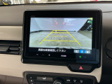 【バックカメラ】運転が苦手な方も車庫入れラクラクです!ギアをリバースに入れれば自動的に切り換わりますので、面倒な操作は不要です♪狭い駐車場もお車を傷つけず安心ですね!