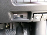 ETC車載器が付いています。スマートインターチェンジ等、高速道路の料金所をノンストップで通過!便利ですよね^^