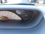 当社はピットがあり整備士も常駐してますので納車前整備・車検整備もお任せ下さい。