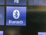 Bluetoothオーディオ対応可。お持ちのスマホやiPodなどとBluetooth接続して外部機器内の音楽などを車内で楽しめます。