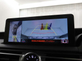 車両周辺の安全確認をするパノラミックビューモニター