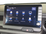 ナビゲーションはホンダコネクトディスプレイを装着しております。AM、FM、Bluetooth、フルセグTVがご使用いただけます。初めて訪れた場所でも道に迷わず安心ですね!