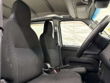 見通しのよいすっきりとした視界で、誰でも運転しやすいです。運転のしやすさは疲れにくさにも繋がりますよ♪