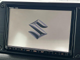 【純正ナビ】人気の純正ナビを装備しております。ナビの使いやすさはもちろん、オーディオ機能も充実!キャンプや旅行はもちろん、通勤や買い物など普段のドライブも楽しくなるはず♪