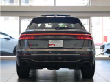 後続車両から長く見られるリヤスタイルも、Audiらしく上品で洗練されたデザインで見る人を惹きつけます。