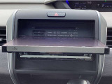 ホンダ純正ギャザズナビ《VXM-217VFNi》を装着しております。