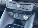 運転席、助手席とシートヒーターが装備されております。
