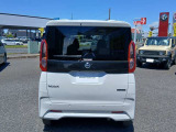 プライバシ-ガラスで車内への日差しを和らげ急な室温変化を防ぎます♪