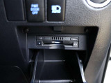 ETC車載器付きです。高速道路の料金所もスムーズに通過できます。