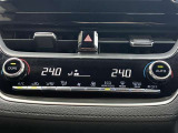 オートエアコンは、気温を設定すれば自動調整。車内をいつでも快適空間にしてくれます♪