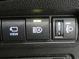 オートマチックハイビームとは、先行車や対向車のライトを認識し、ハイビームとロービームを自動で切り替える機能です。夜道の視界を確保します。詳細は販売店スタッフまでおたずねください。
