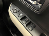 ご納車前にはプロの整備士が点検を行い、交換の必要がある部品は交換してからご納車いたします。また、その後の点検・整備・車検等も当社にお任せください。