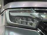LEDヘッドライトは、点灯の瞬間から最大光量を発揮し、突然暗くなるトンネルなどでの安定感を高めます。