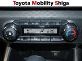 ワンタッチで室温調整!便利なオ-トエアコン装着車です。