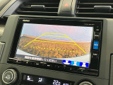 【バックカメラ】リバースにするだけで映ります、後方の安全確認や、狭い駐車場での車庫入れ、雨の日や夜間など視界の悪い時に便利です!安全にバックする為には欠かせない装備です。