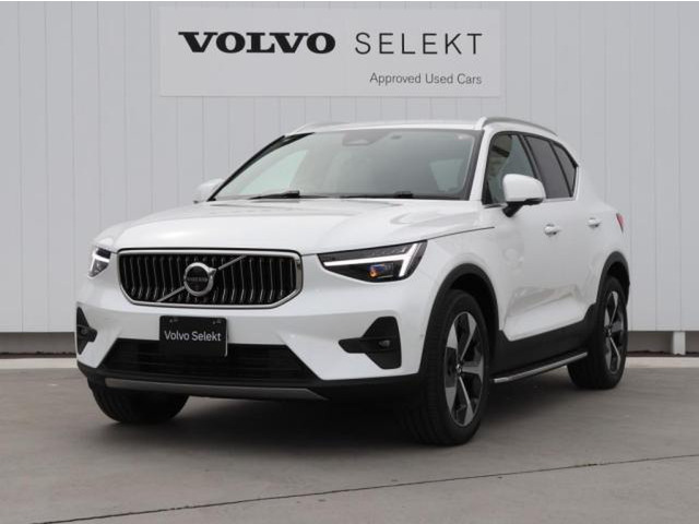 XC40 ウルトラ B4 AWD 4WD 