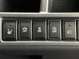 運転席回りのスイッチで安全装備のON/OFFも簡単に!