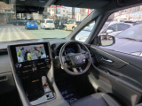 ネッツトヨタ瀬戸内では、新車・中古車販売はもちろん、メンテナンスやアフターサービスまで幅広く対応しております。クルマの事ならスタッフにお気軽にお尋ねください。