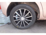 社外アルミホイールを装着しています! タイヤは減りにくいブリヂストンタイヤ ニューノ155/65R14