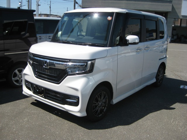 ホンダ N-BOXカスタム 