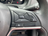 ステアリングスイッチも付いておりますので、運転中でも音量の変更など可能です。