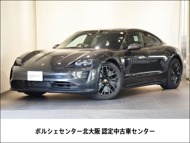 タイカン GTS 4シート 4WD 